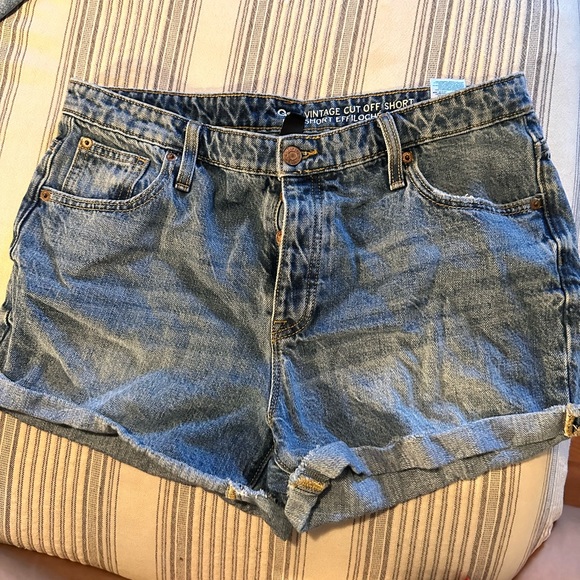 Gap shorts - Picture 3 of 6